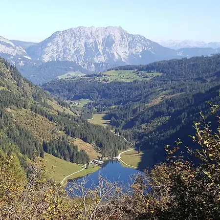 Bergtraeume * Haus im Ennstal