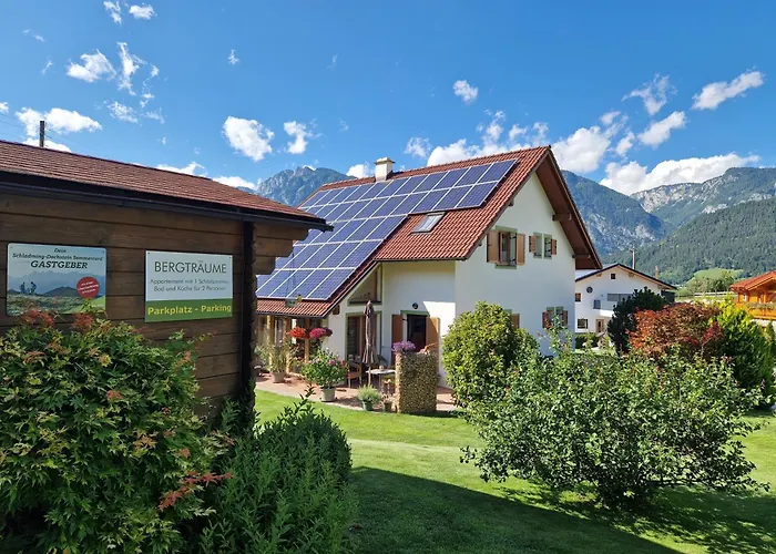 Daire Bergtraeume Haus im Ennstal